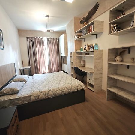 Luxury Apartment III Tiflis Dış mekan fotoğraf